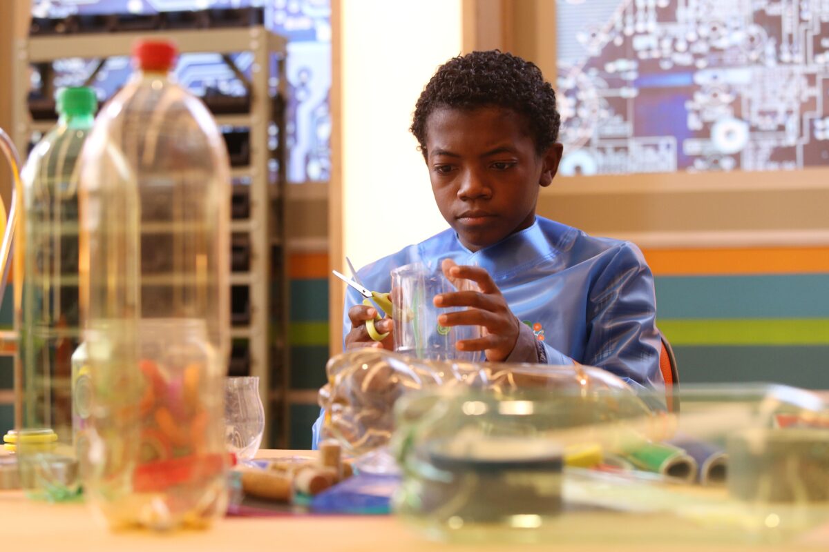 Escola de Gênios: Série do Gloob estreia na TV aberta pela TV Cultura