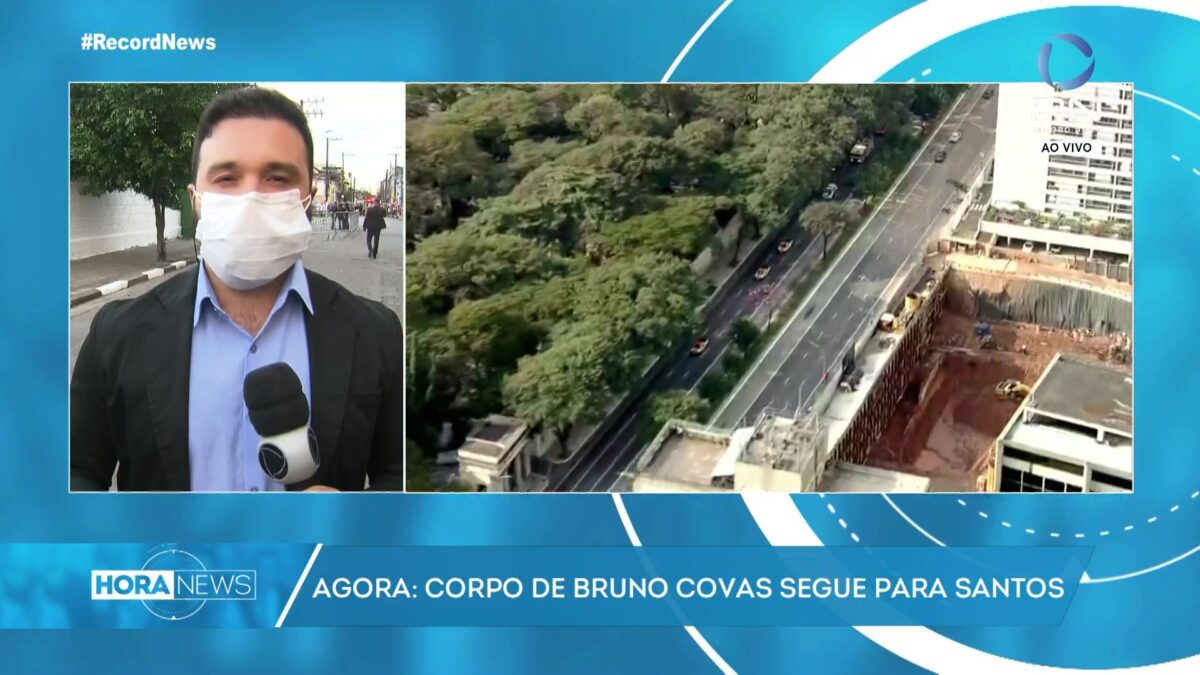 Repórter Misael Mainetti na cobertura da Record News sobre o funeral de Bruno Covas