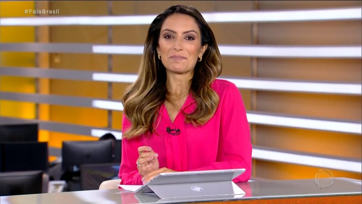 Paloma Poeta Estreia No Fala Brasil E Mant M Boa Audi Ncia Do Telejornal