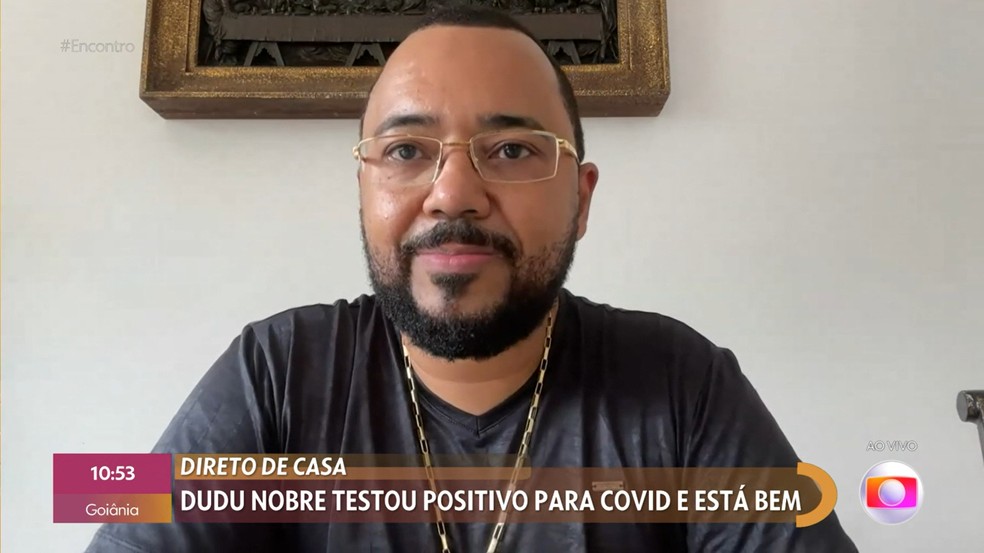 Dudu Nobre participando de casa do Encontro e falando sobre o teste postivo para a covid-19