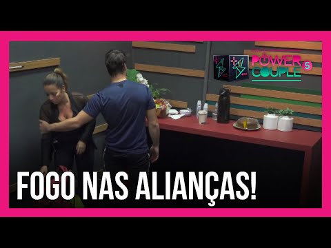 Renata discute com Leandro no camarim: "Deixa eu respirar" | Power Couple Brasil 5