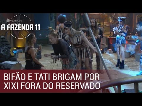 É treta! Bifão e Tati brigam por xixi fora do reservado | A Fazenda