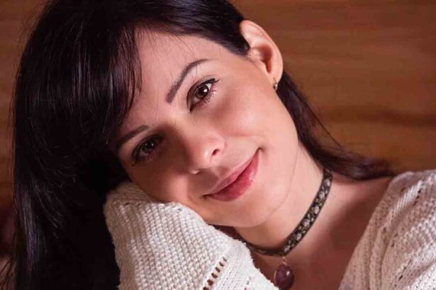 Cantora Marcela Taís faz sucesso no cenário da música cristã