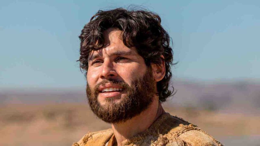 Foto de Dudu Azevedo como Jesus na novela da Record TV