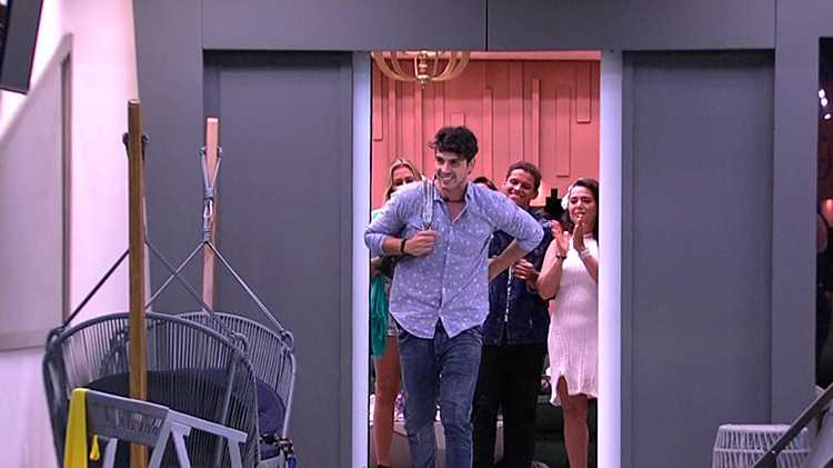 Maycon deixa o BBB 19