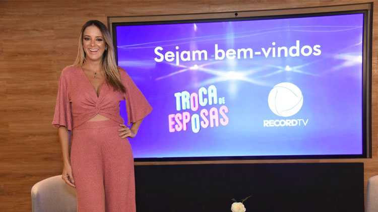 Ticiane Pinheiro na coletiva de imprensa do reality 'Troca de Esposas'