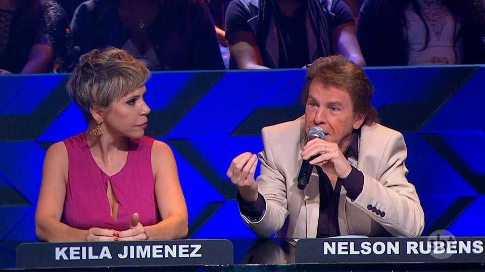 Keila Jimenez e Nelson Rubens durante o 'Troféu Imprensa'