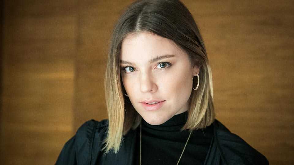 Dalila (Alice Wegmann) Órfãos da Terra