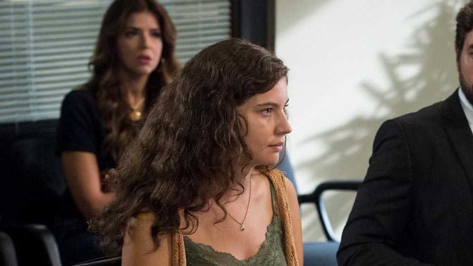 Rita (Alanis Guillen) em cena de Malhação Toda Forma de Amar