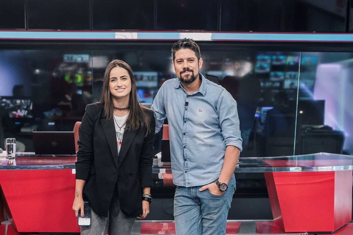 Mari Palma e Phelipe Siani no estúdio da CNN Brasil