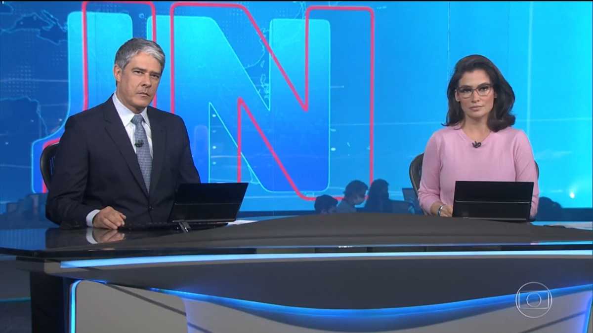 William Bonner e Renata Vasconcellos apresentando o Jornal Nacional