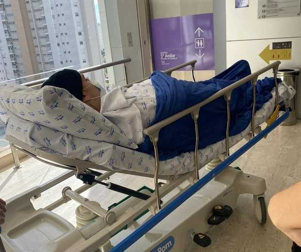 MC Gui no hospital