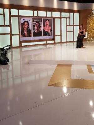 Luciana Gimenez com Gkay, Fábio Porchat e Valesca Popozuda no Superpop