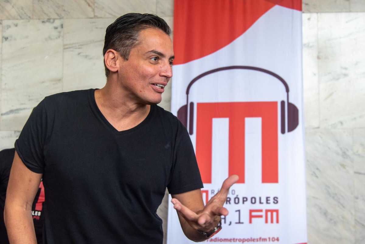 Leo Dias na rádio Metrópoles