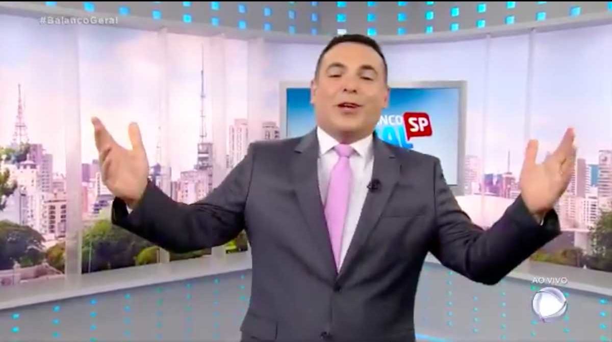 Reinaldo Gottino reestreia na Record TV