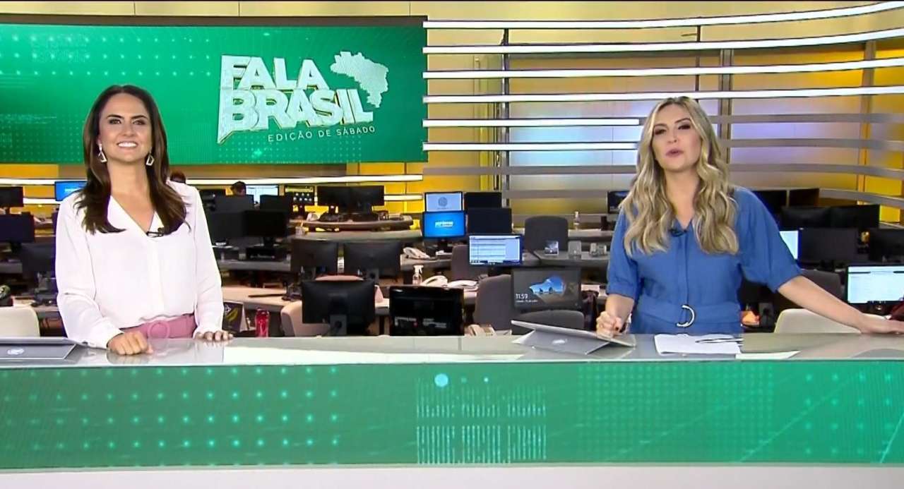 Carla Cecato e Thalita Oliveira no encerramento do Fala Brasil de sábado 25/07