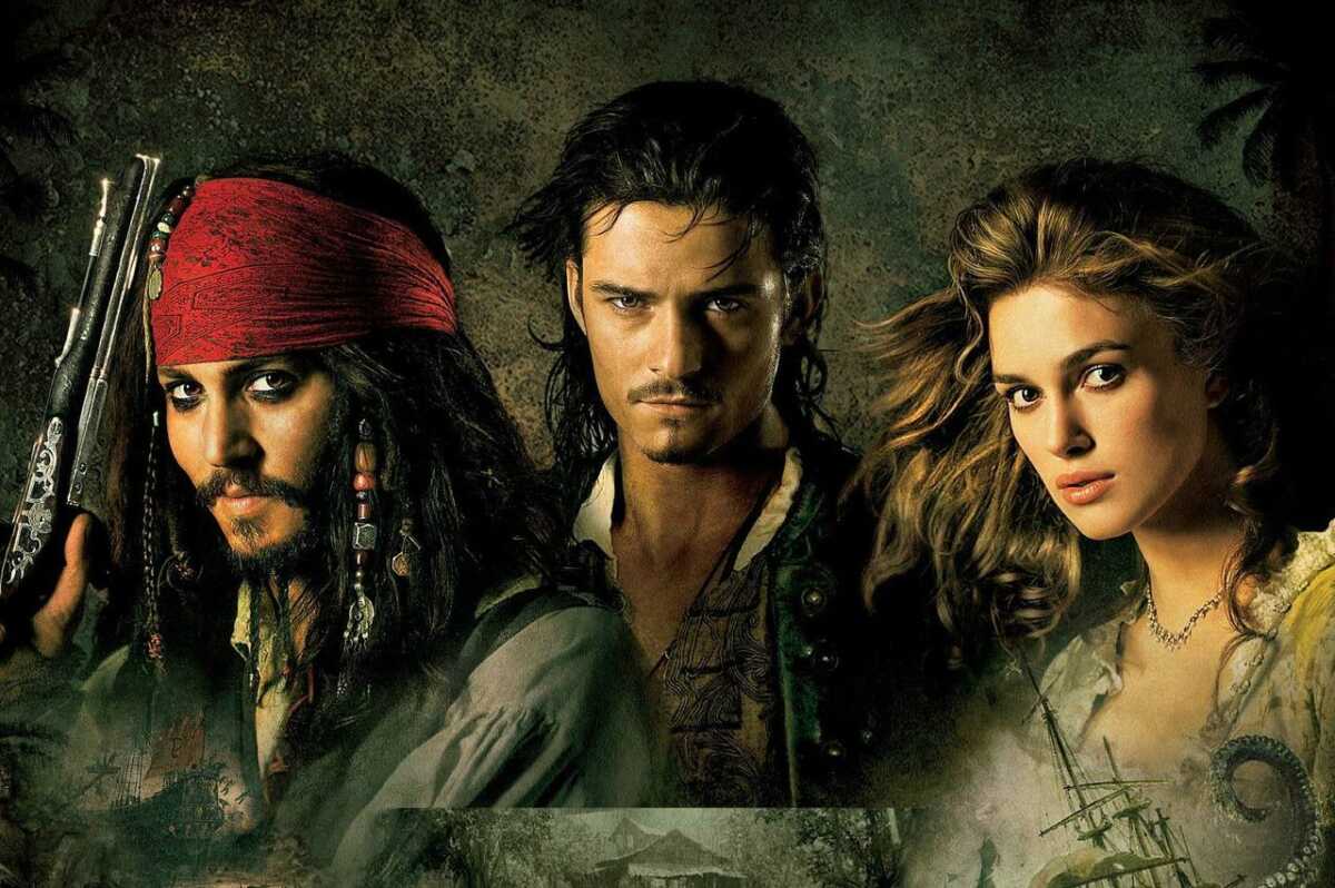 Pôster de divulgação do filme Piratas do Caribe - O Baú da Morte exibido pela Globo na Sessão da Tarde