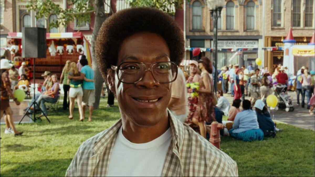 Cena do filme Norbit exibido pelo SBT