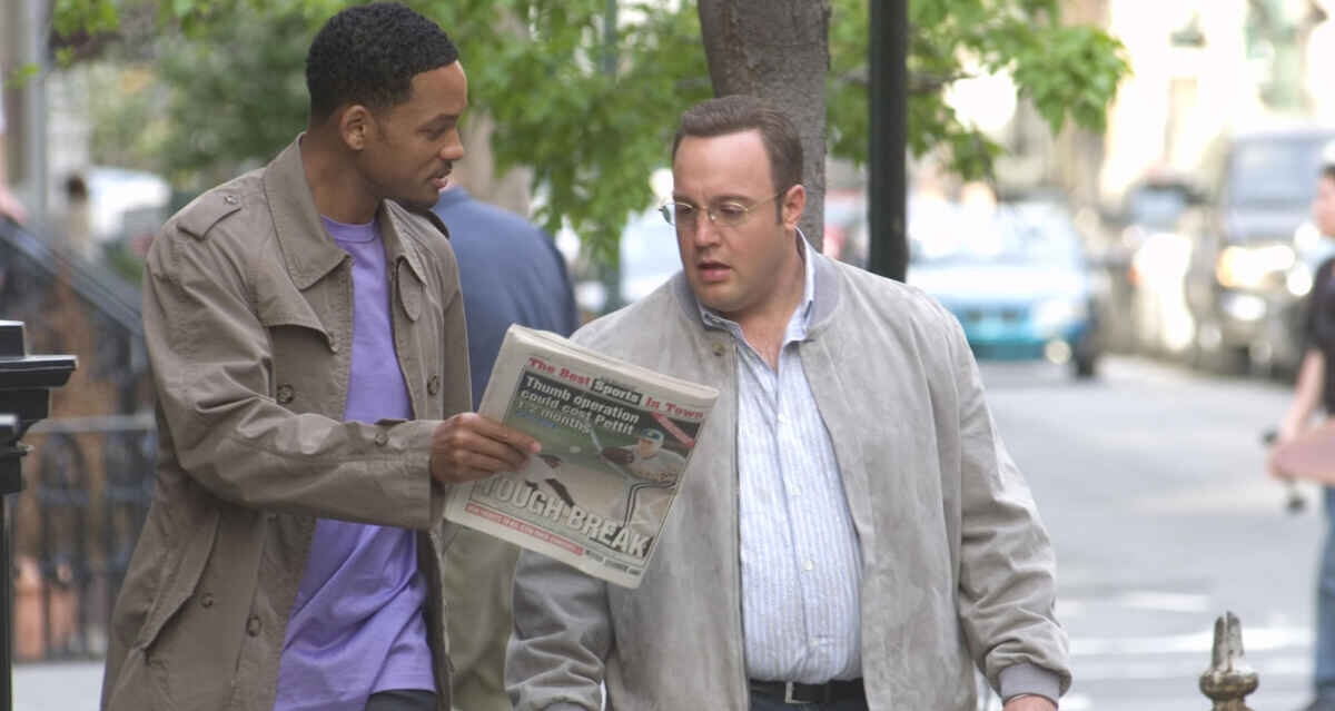 Atores Will Smith e Kevin James durante uma cena do filme Hitch - Conselheiro Amoroso