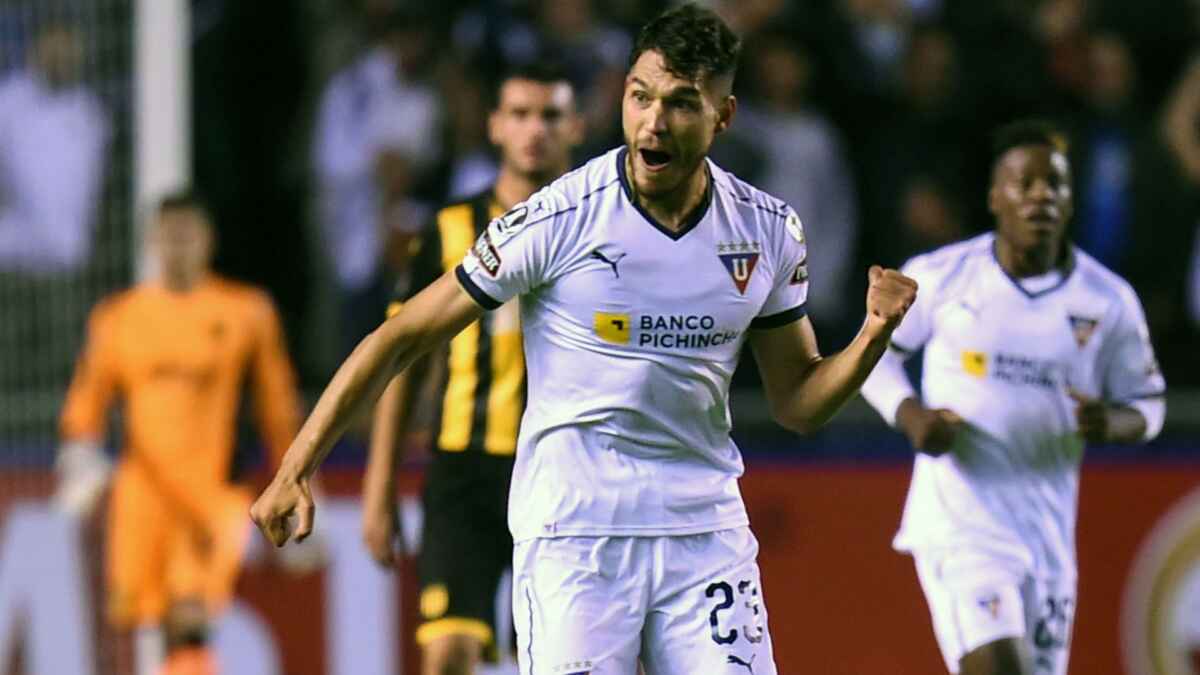 Jogo entre LDU e Penarol pela Libertadores