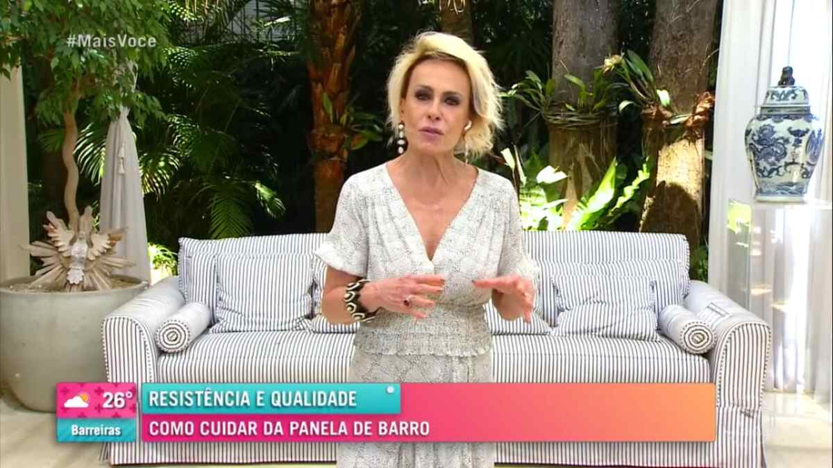 Ana Maria Braga apresentando o Mais Você