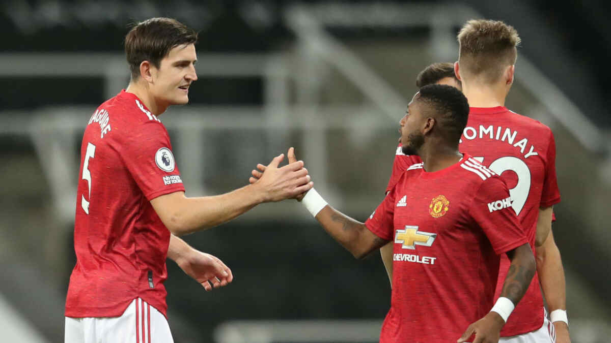 Jogadores do Manchester United comemorando gol pela Liga dos Campeões na rodada da semana passada