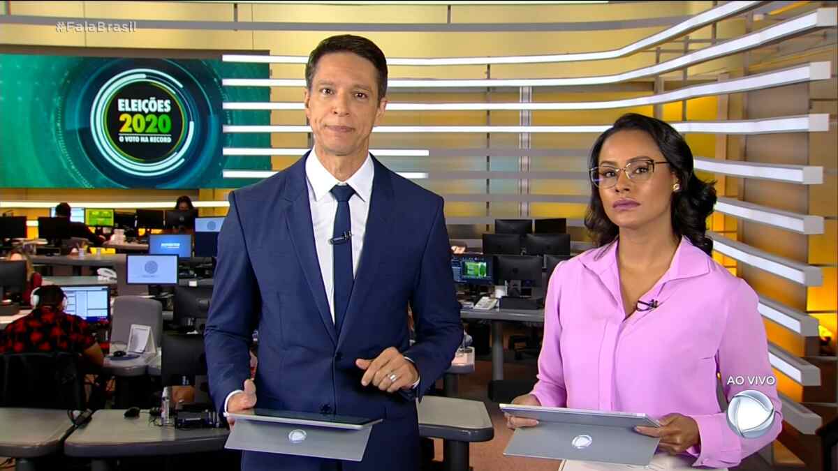 Sergio Aguiar e Salcy Lima no estúdio do Fala Brasil