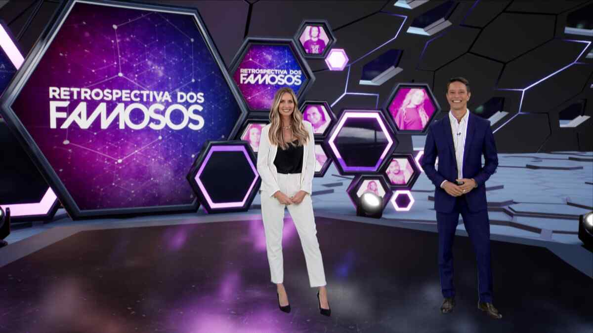 Mariana e Sergio Aguiar apresentando a Retrospectiva dos Famosos 2020