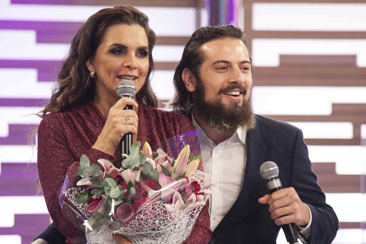 Luiza Ambiel e Lucas Cartolouco no Hora do Faro