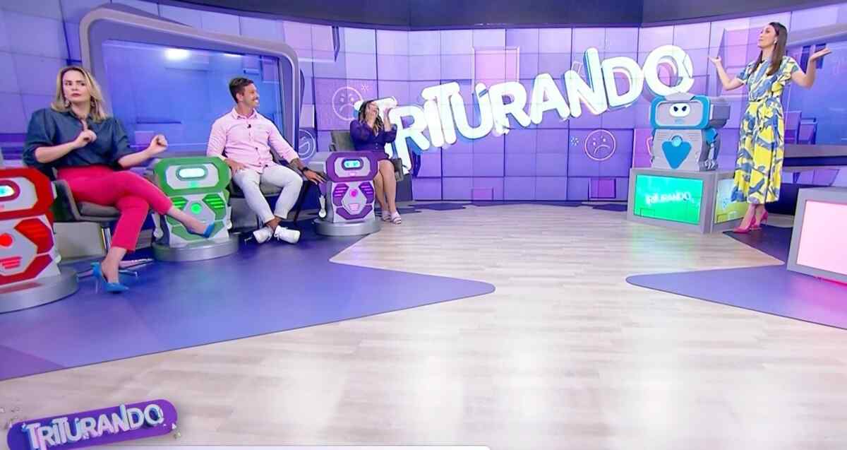 Apresentadores do Triturando no programa desta segunda-feira (11)