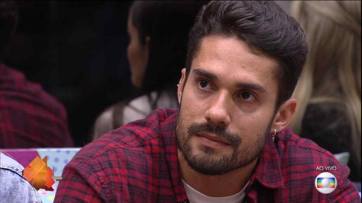 Arcrebiano fala pela última vez dentro da casa do BBB 21