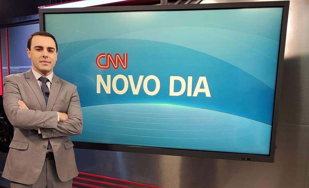 Rafael Colombo no estúdios do Novo Dia, na sede da CNN Brasil em São Paulo