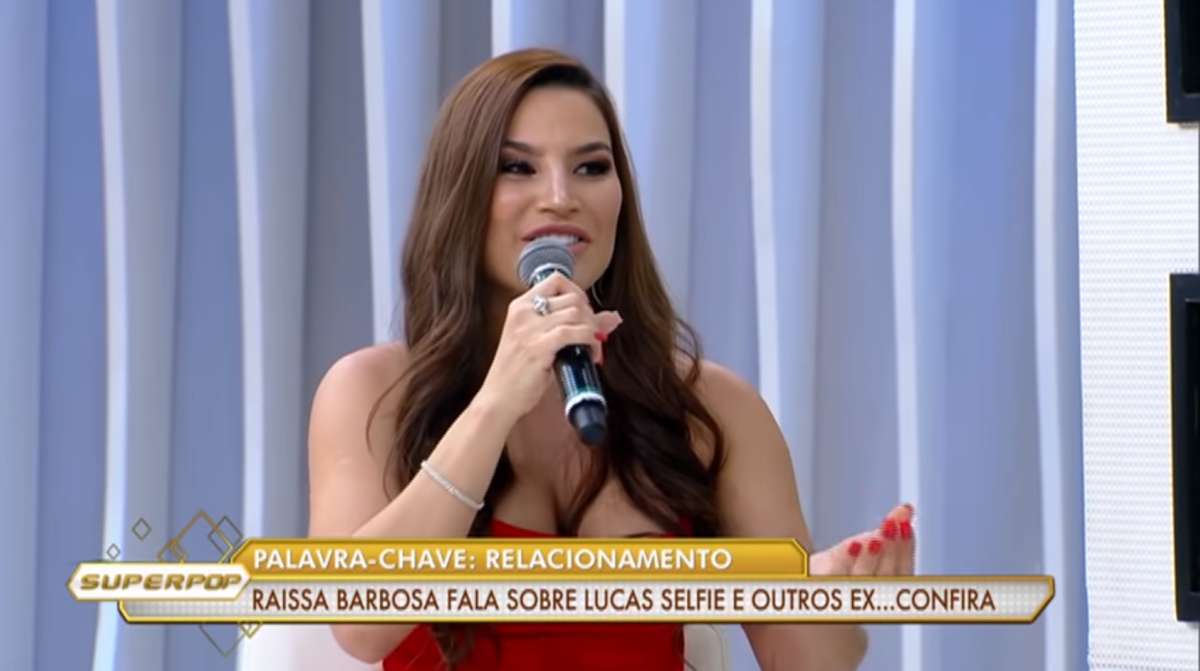 Raissa Barbosa falou no SuperPop sobre participação no reality da Record, 'A Fazenda'