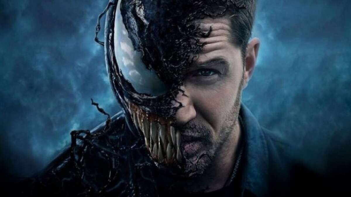 Tom Hardy em cena no filme Venom, exibido pela Record TV no Cine Maior