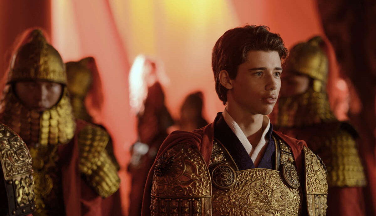 Uriah Shelton em cena no filme Portal dos Guerreiros, exibido pela Globo na Sessão da Tarde