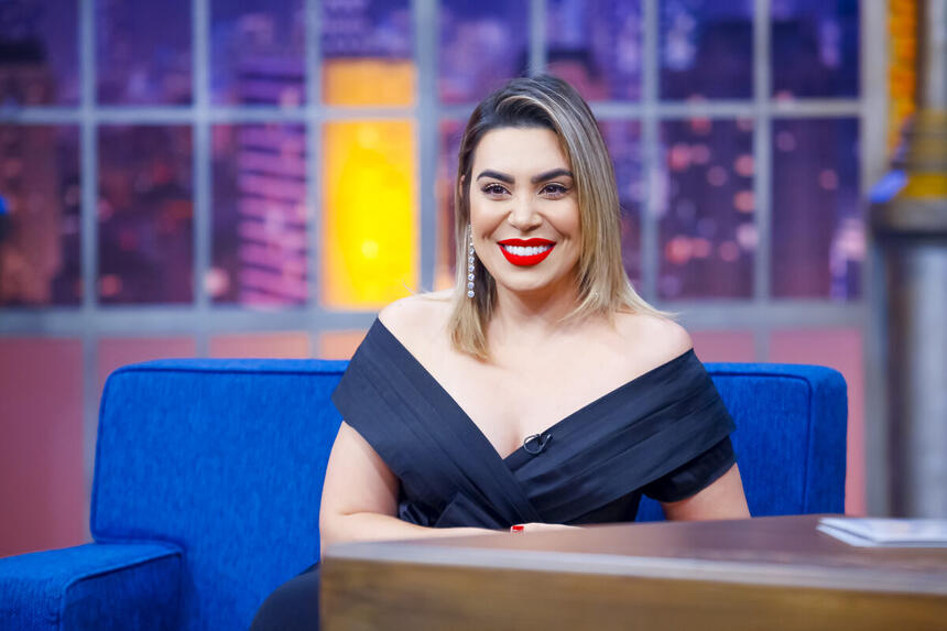 Naiara Azevedo é a convidada do The Noite nesta quarta (28)