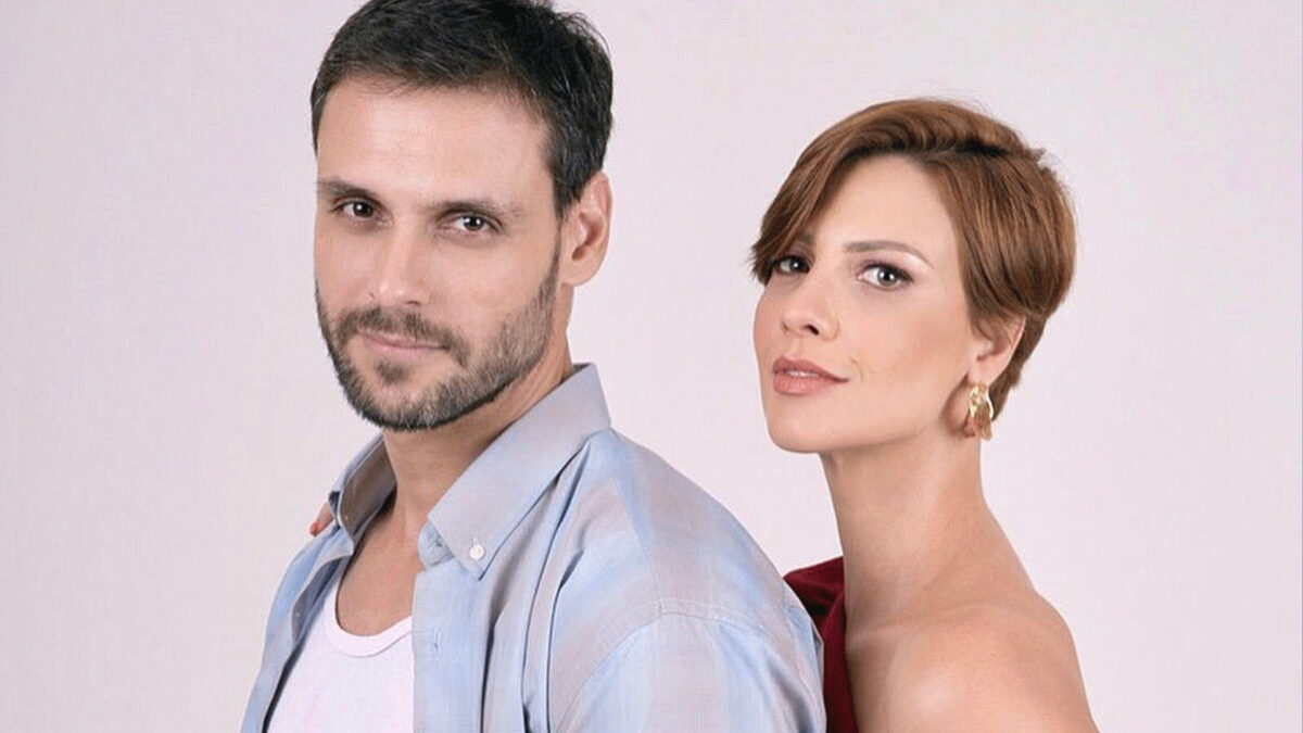 Antonio e Sophia, vividos por Felipe Cunha e Camila Rodrigues, os protagonistas da novela Topíssima
