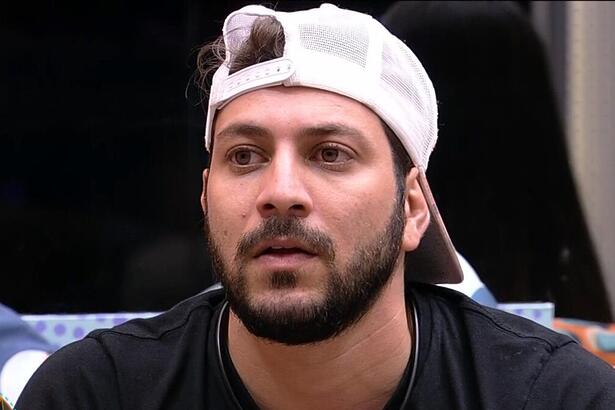 Caio no dia da formação do paredão no BBB 21