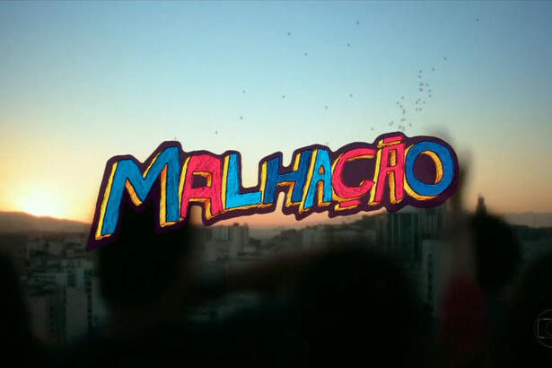 Logo da temporada 2012 de Malhação, intitulada Intensa Como a Vida