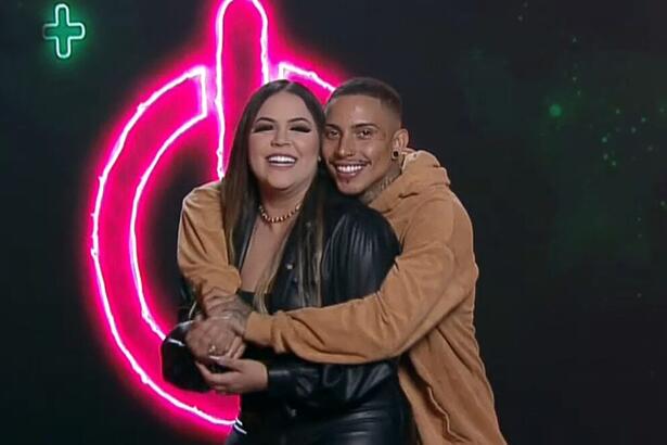 Matheus Yurley e Mariana Matarazzo na foto de divulgação do Power Couple Brasil 5, na Record TV