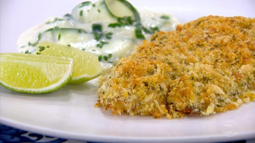 Peixe com Crosta de Pão dormido da Ana Maria Braga, receita feita no Mais Você (27/04)