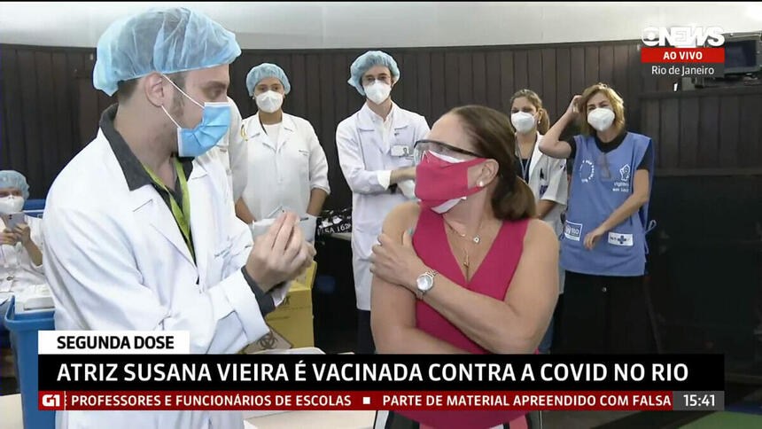 Atriz Susana Vieira recebe segunda dose da vacina contra Covid-19