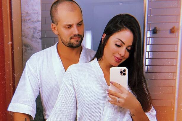 Paulo Rapuano e sua noiva Victória Villarim, eles não estão no Power Couple Brasil 5