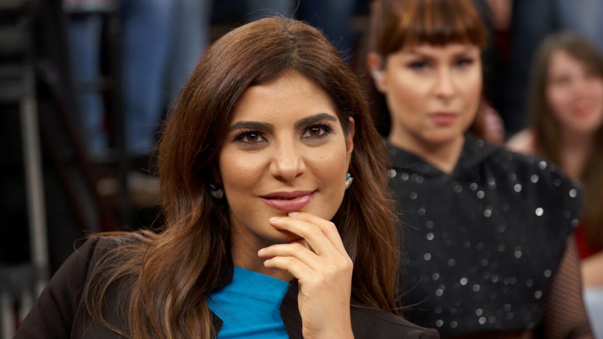Andreia Sadi em participação no programa Altas Horas