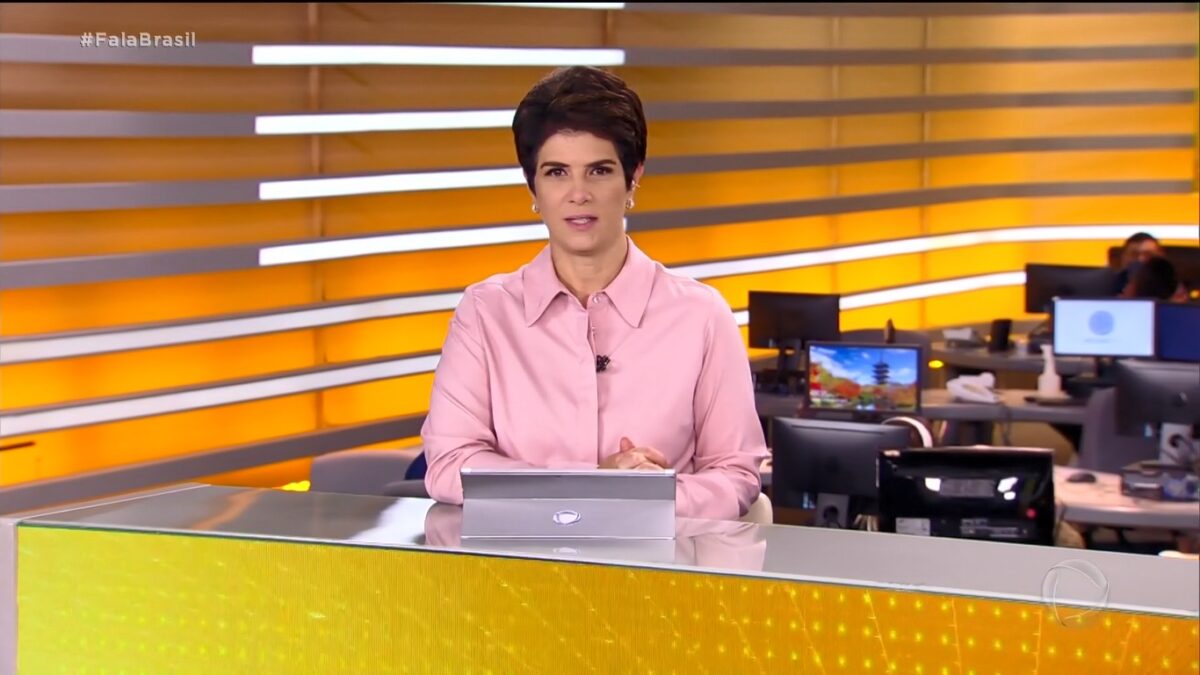 Mariana Godoy durante a edição do Fala Brasil em 28 de abril de 2021