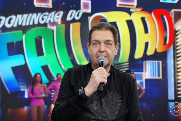 Faustão durante uma edição do Domingo do Faustão em 2021