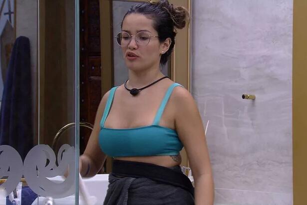 Em conversa com Viih Tube no quarto do líder do BBB 21, Juliette opinou que deeve deixar a casa nesta terça feira: "Acho que Caio sai".