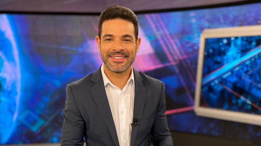 Darlisson Dutra nos estúdios do Primeiro Impacto no SBT