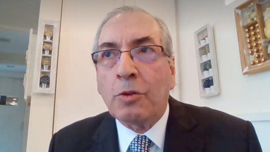 Eduardo Cunha em entrevista online para o Poder em Foco do SBT