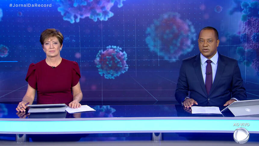 Christina Lemos e Luiz Fara Monteiro no Jornal da Record de 17 de maio de 2021